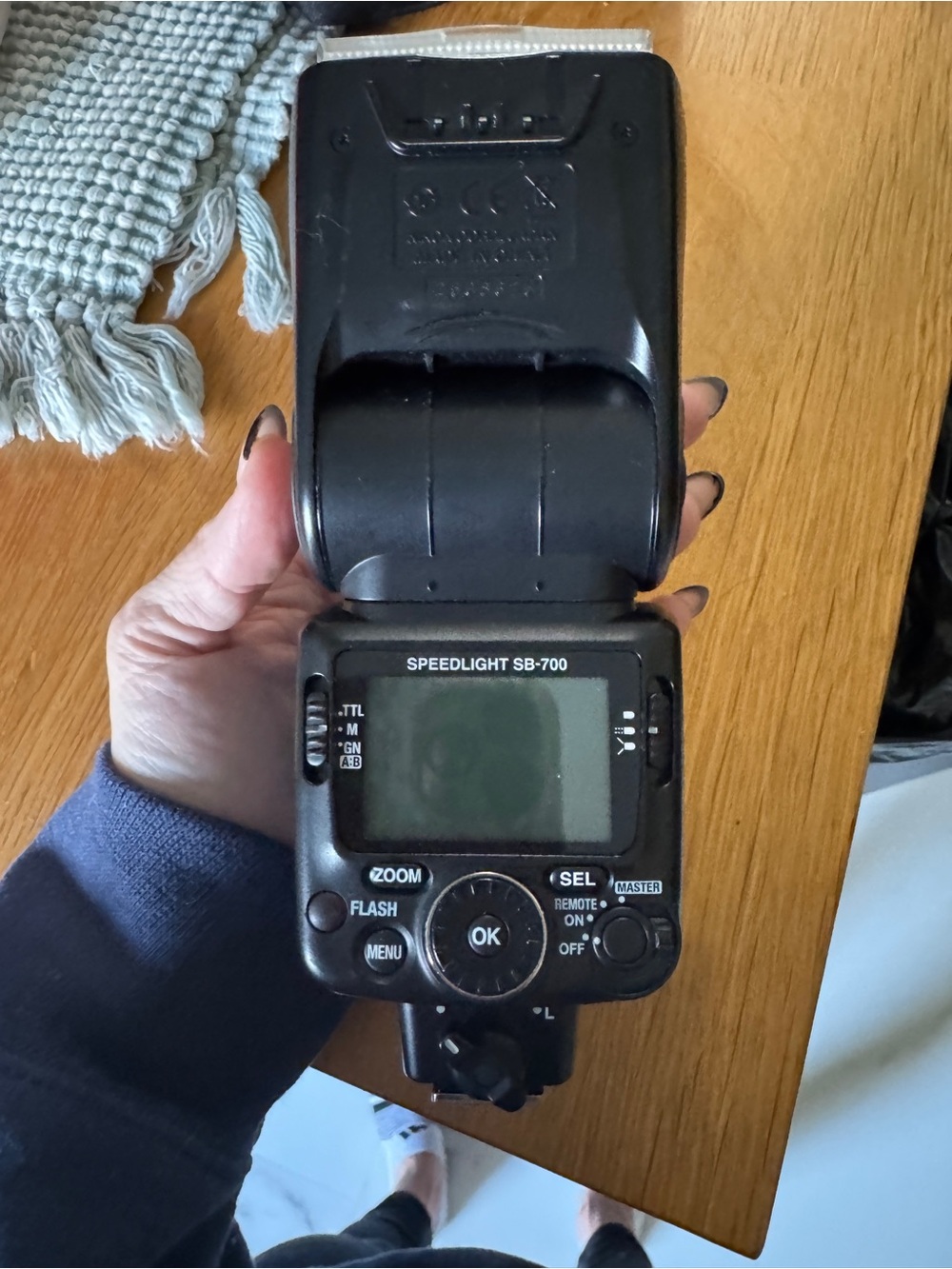 Nikon SB-700 AF Speedlight in case